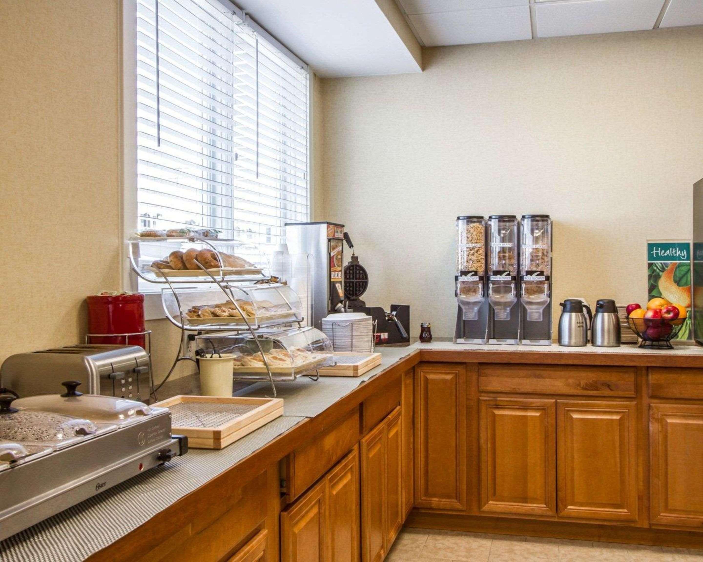 Quality Inn & Suites South Portland Esterno foto