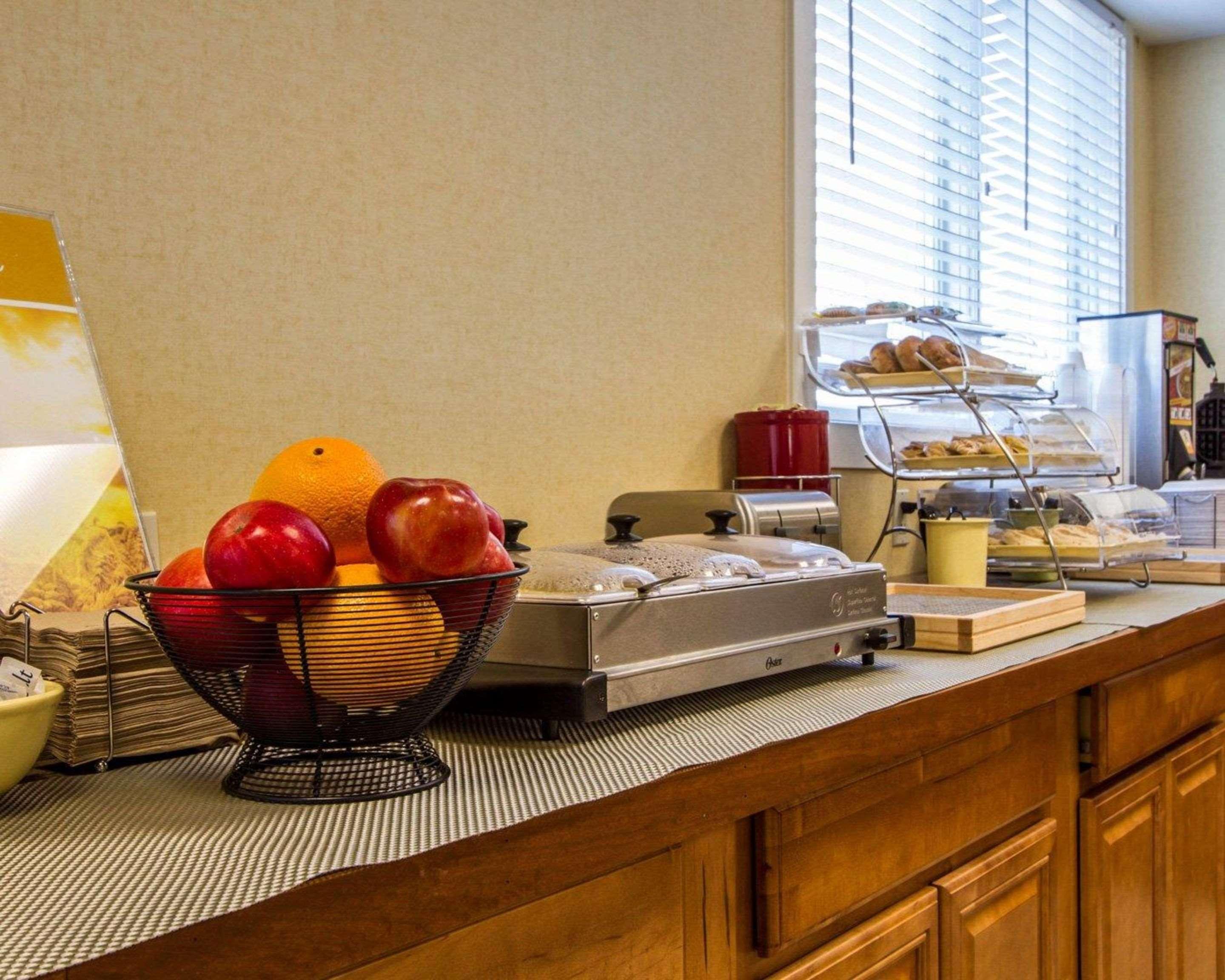 Quality Inn & Suites South Portland Esterno foto